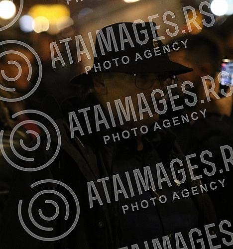 Several organizations and political parties called on citizens to gather in Belgrade's Republic Square, where those arrested and beaten during a peaceful protest and representatives of the organizers involved in the blockade will address those gather