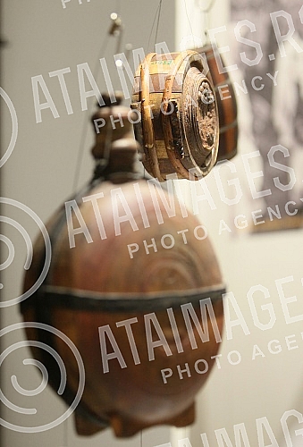 Manak's house, brandy and exhibition of items related to the production and drinking brandy.Manakova kuca, izlozba rakije i predmeta vezanih za proizvodnju i ispijanje rakije.