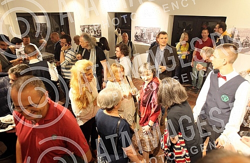 Manak's house, brandy and exhibition of items related to the production and drinking brandy.Manakova kuca, izlozba rakije i predmeta vezanih za proizvodnju i ispijanje rakije.