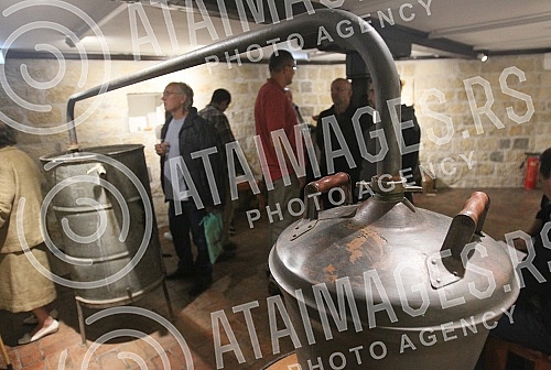 Manak's house, brandy and exhibition of items related to the production and drinking brandy.Manakova kuca, izlozba rakije i predmeta vezanih za proizvodnju i ispijanje rakije.