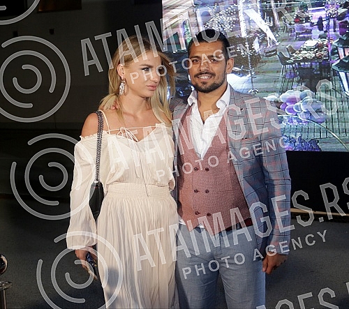 The final of reality show Zadruga 3 held in Pink tv studios at Simanovci. Finale rijaliti soua Zadruga 3 u Simanovcima.