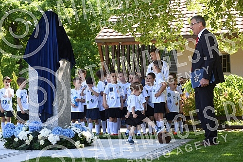 Unveiling of the memorial bust of Hugo Bulija in the SC of the Football Association of Belgrade on Ada Ciganlija.Otkrivanje spomen biste Hugu Buliju u SC Fudbalskog saveza Beograda na Adi Ciganliji.