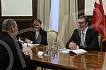 The President of the Republic of Serbia, Aleksandar Vucic, met with the Ambassador of Bahrain, Ahmed Abdulrahman Al Saati. Predsednik Republike Srbije Aleksandar Vucic sastao se sa ambasadorom Bahreina Ahmedom Alsatijem. 