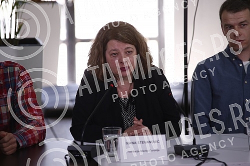 In the space of Miljenko Dereta, as part of a series of talks 