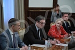 The President of Serbia, Aleksandar Vucic, met with the Minister of Foreign Affairs of Angola, Tete Antonio, and the Minister of National Defense and Veterans of the Homeland of that country, Jose Eduardo dos Santos.Predsednik Srbije Aleksandar Vuc