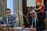 The President of Serbia, Aleksandar Vucic, met with the Minister of Foreign Affairs of Angola, Tete Antonio, and the Minister of National Defense and Veterans of the Homeland of that country, Jose Eduardo dos Santos.Predsednik Srbije Aleksandar Vuc