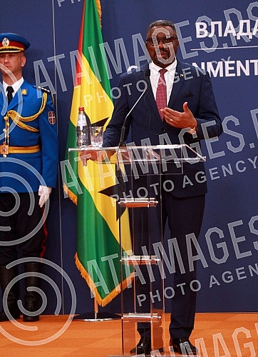 The Prime Minister of the Republic of Serbia, Ana Brnabic, met with the Prime Minister of the Democratic Republic of São Tomé and Príncipe, Jorge Bom Jesus, in the Palace of Serbia.Predsednica Vlade Republike Srbije Ana Brnabic sastala  se sa preds
