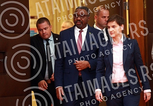 The Prime Minister of the Republic of Serbia, Ana Brnabic, met with the Prime Minister of the Democratic Republic of São Tomé and Príncipe, Jorge Bom Jesus, in the Palace of Serbia.Predsednica Vlade Republike Srbije Ana Brnabic sastala  se sa preds