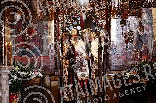 The Serbian Patriarch Porfirije was enthroned in the Peck Patriarchate Monastery, in Kosovo and Metohija, on the throne of the Archbishop of Pec and Serbian Patriarchs, and the act of ordination took place on the Feast of the Intercession of the Bles