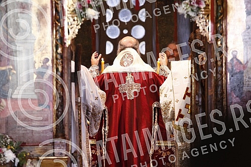 The Serbian Patriarch Porfirije was enthroned in the Peck Patriarchate Monastery, in Kosovo and Metohija, on the throne of the Archbishop of Pec and Serbian Patriarchs, and the act of ordination took place on the Feast of the Intercession of the Bles
