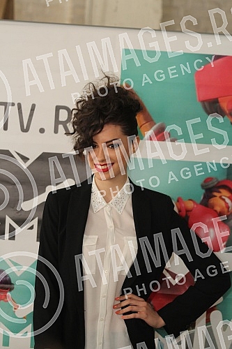 At the Mikser House, the second annual MTV Video Play Awards took place to pay tribute to the performers whose spots were most frequently aired on the regional MTV channel.U Mikser Houseu, odrzana druga po redu godisnja dodela MTV Video Play nagrada