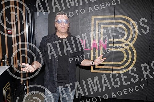 In the Kombank Hall, in the Jazz Canteen in Lisbon, the Plan B Foundation was promoted with the premiere of the first single from the 