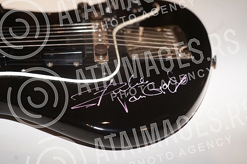 In the Kombank Hall, in the Jazz Canteen in Lisbon, the Plan B Foundation was promoted with the premiere of the first single from the 