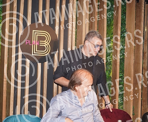 In the Kombank Hall, in the Jazz Canteen in Lisbon, the Plan B Foundation was promoted with the premiere of the first single from the 