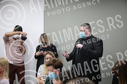 The Influence Academy project was presented at the Museum of Selfies - a project of training, teaching and social responsibility for online influencers, backed by the regional organization Propulsion and the company Facebook.U Muzeju selfija predst