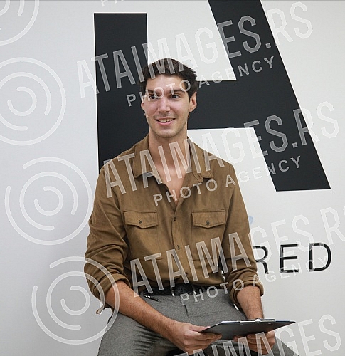 The Influence Academy project was presented at the Museum of Selfies - a project of training, teaching and social responsibility for online influencers, backed by the regional organization Propulsion and the company Facebook.U Muzeju selfija predst