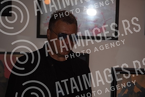 In the Kombank Hall, in the Jazz Canteen in Lisbon, the Plan B Foundation was promoted with the premiere of the first single from the 