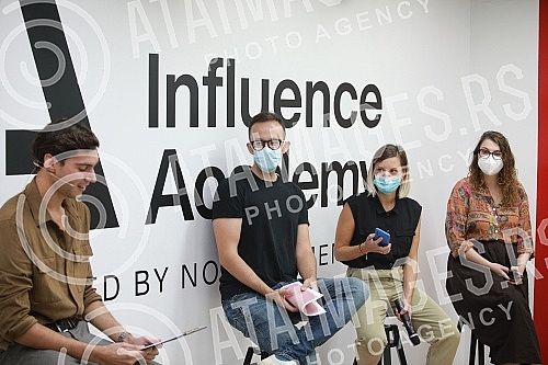 The Influence Academy project was presented at the Museum of Selfies - a project of training, teaching and social responsibility for online influencers, backed by the regional organization Propulsion and the company Facebook.U Muzeju selfija predst
