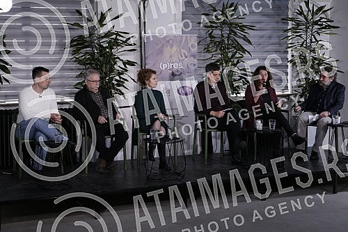 A debate was held by representatives of the Coalition for Freedom of the Media entitled 