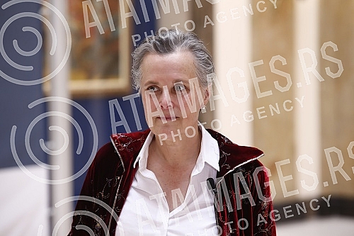 The Momo Kapor Award, the eleventh in a row, which went to the writer Vesna Goldsworthy for the novel 