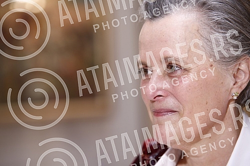 The Momo Kapor Award, the eleventh in a row, which went to the writer Vesna Goldsworthy for the novel 