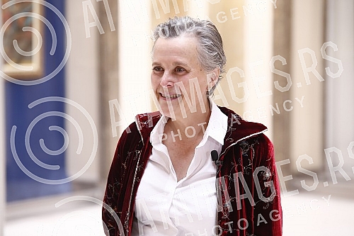 The Momo Kapor Award, the eleventh in a row, which went to the writer Vesna Goldsworthy for the novel 