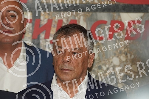 The ceremonial meeting of the Main Board of the Socialist Party of Serbia on the occasion of marking 32 years since the founding of the party was held at the party's headquarters, and SPS President Ivica Dacic addressed it.Svecana sednica Glavnog o