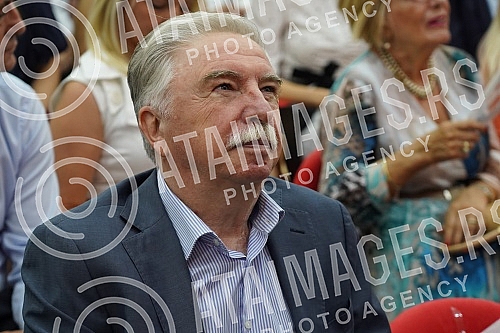 The ceremonial meeting of the Main Board of the Socialist Party of Serbia on the occasion of marking 32 years since the founding of the party was held at the party's headquarters, and SPS President Ivica Dacic addressed it.Svecana sednica Glavnog o