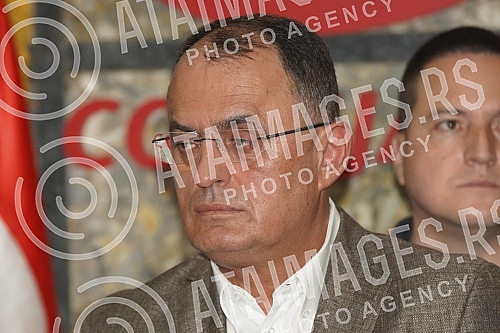 The ceremonial meeting of the Main Board of the Socialist Party of Serbia on the occasion of marking 32 years since the founding of the party was held at the party's headquarters, and SPS President Ivica Dacic addressed it.Svecana sednica Glavnog o