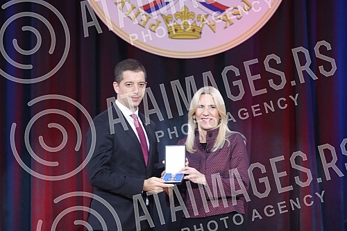 On the occasion of marking the 30th anniversary of the Republic of Srpska and the celebration of the Day of the Republic, the President of Srpska Zeljka Cvijanovic presented decorations and recognitions to deserving institutions and individuals. Po