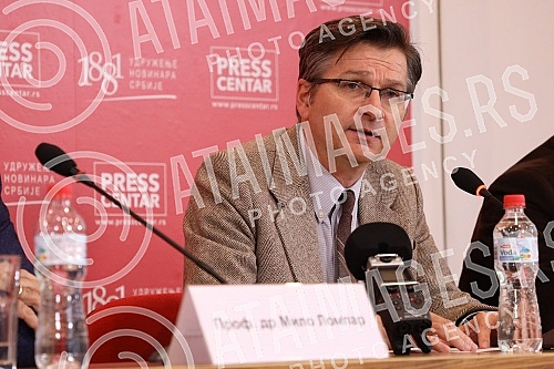 Catena mundi organized a press conference to discuss the imposition of sanctions on Russia.Catena mundi je organizovala konferenciju za medije na kojoj je bilo reci uvodjenju sankcija Rusiji.