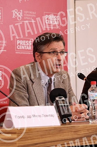 Catena mundi organized a press conference to discuss the imposition of sanctions on Russia.Catena mundi je organizovala konferenciju za medije na kojoj je bilo reci uvodjenju sankcija Rusiji.