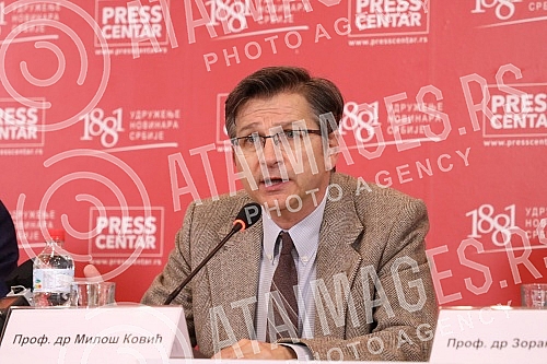 Catena mundi organized a press conference to discuss the imposition of sanctions on Russia.Catena mundi je organizovala konferenciju za medije na kojoj je bilo reci uvodjenju sankcija Rusiji.