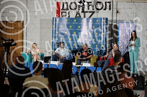 The Institute for European Affairs, with the support of the Balkan Trust for Democracy and USAID, organized a public debate focusing on the human rights of Serbian citizens during the current pandemic crisis.Institut za evropske poslove organizovao