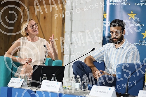 The Institute for European Affairs, with the support of the Balkan Trust for Democracy and USAID, organized a public debate focusing on the human rights of Serbian citizens during the current pandemic crisis.Institut za evropske poslove organizovao