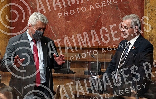 The fifth special session of the National Assembly of the Republic of Serbia, on whose agenda was the Report on the work of the Office for Kosovo and Metohija (in the period from May 2019 to June 2021) submitted by the Government and the Report on th