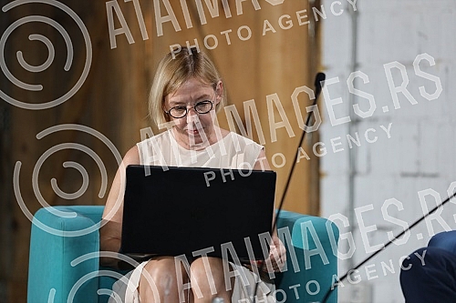 The Institute for European Affairs, with the support of the Balkan Trust for Democracy and USAID, organized a public debate focusing on the human rights of Serbian citizens during the current pandemic crisis.Institut za evropske poslove organizovao