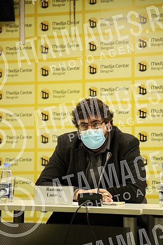 The Let's Not Drown Belgrade and Together for Serbia Movement organized a press conference at which a proposal for cooperation between opposition parties and organizations was presented, entitled 