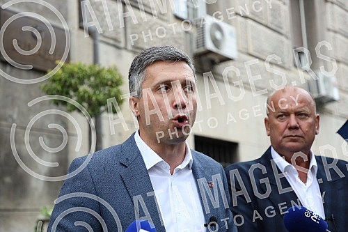 A press conference of the Serbian movement Dveri was held in front of the building of the Government of Serbia with the topic 