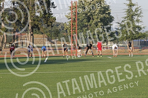 The handball players of Crvena zvezda Grundfos are preparing in Ub, where in the coming days they will play a friendly match against the hosts Ub.Rukometasi Crvene zvezde Grundfos su na pripremama u Ubu, gde ce u narednim danima odigrati jednu prij