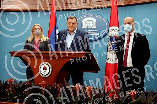 Press conference after the meeting of Milorad Dodik, with Zeljko Cvijanovic and Milan Telgetija, the president of the High judicial and prosecutorial council, who has been receiving death threats these days.Konferencija za medije posle sastanka Mil