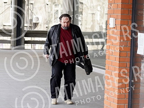 Actor Branko Vidakovic continues trial in Belgrade High Court on charges of unauthorized possession of drugs for personal use.U Visem sudu u Beogradu nastavljeno sudjenje glumcu Branku Vidakovicu povodom optuzbi za neovlasceno drzanje droge za licn