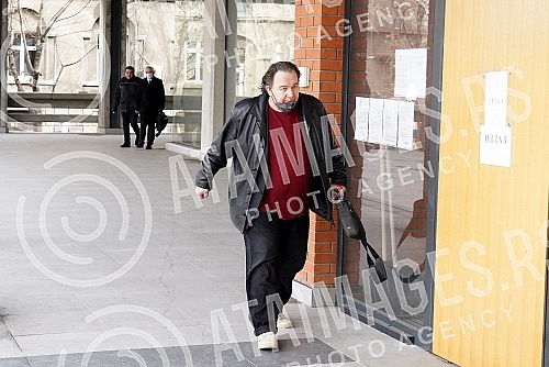 Actor Branko Vidakovic continues trial in Belgrade High Court on charges of unauthorized possession of drugs for personal use.U Visem sudu u Beogradu nastavljeno sudjenje glumcu Branku Vidakovicu povodom optuzbi za neovlasceno drzanje droge za licn