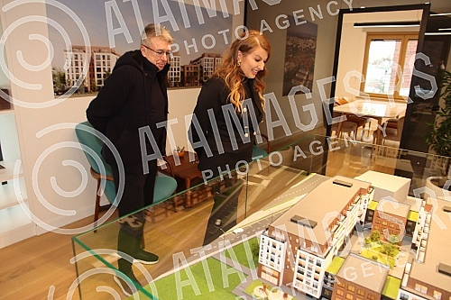 In the settlement Lux 51, which was invested by Sasa Popovic, the sale of apartments started.U naselju Lux 51 na Bezanijskoj kosi ciji je investitor Sasa Popovic danas je pocela prodaja stanova.