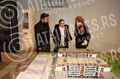 In the settlement Lux 51, which was invested by Sasa Popovic, the sale of apartments started.U naselju Lux 51 na Bezanijskoj kosi ciji je investitor Sasa Popovic danas je pocela prodaja stanova.