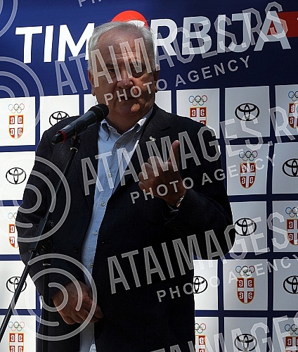 The Olympic Committee of Serbia and Toyota Serbia organized a press conference on the occasion of the presentation of the Letter of Welcome to Japan to the Olympic Team of Serbia by the President of Toyota Adria,  Kensuke Tsuchiya.Olimpijski komite