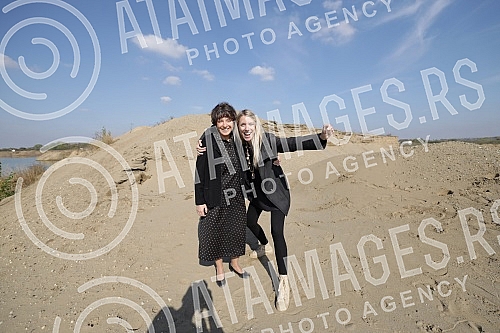 The general rehearsal of the monodrama Petrija's Wreath, adapted by actress Mirjana Karanovic and directed by Jana Maricic, was held at the Brdo Theater, where it will premiere on October 21.Generalna proba monodrame Petrijin venac, ciju je adaptac