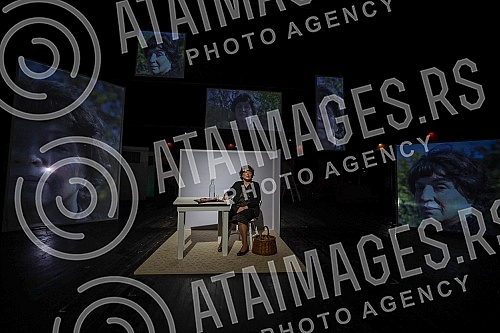The general rehearsal of the monodrama Petrija's Wreath, adapted by actress Mirjana Karanovic and directed by Jana Maricic, was held at the Brdo Theater, where it will premiere on October 21.Generalna proba monodrame Petrijin venac, ciju je adaptac