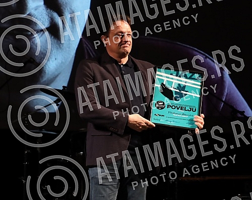 The GODUM 2021 awards ceremony of the Association of Jazz, Pop and Rock Musicians of Serbia was held at the Vuk Cultural Institution.Dodela nagrada GODUM 2021 Udruzenja muzicara dzeza, zabavne i rok muzike Srbije odrzana je u ustanovi kulture Vuk.