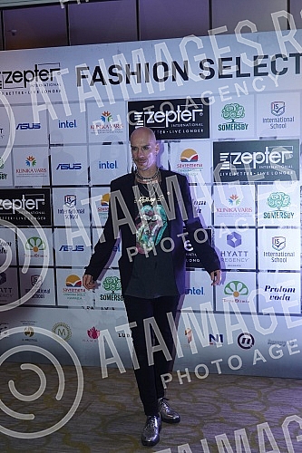 As part of the 34th Zepter Fashion Selection, the Irena Grahovac fashion show was held at the Hyatt Hotel.U sklopu 34. Zepter Fashion Selectiona u hotelu Hyatt odrzana je modna revija Irene Grahovac.